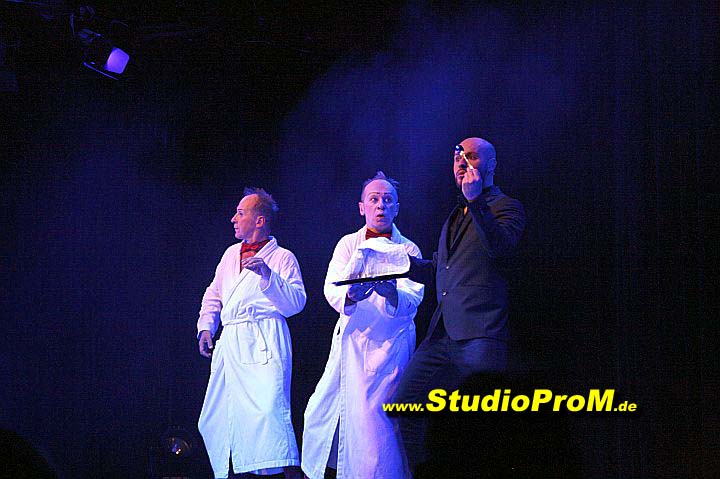 Das_Premierenforum_mit_Gaby_Ballmann&Hans-Joerg_Loh_auf_97,6MHz