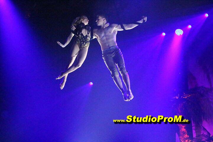 Das_Premierenforum_mit_Gaby_Ballmann&Hans-Joerg_Loh_auf_97,6MHz