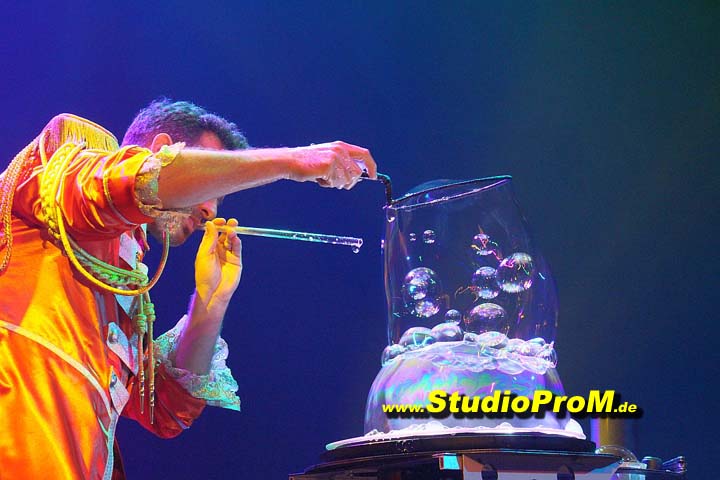 Das_Premierenforum_mit_Gaby_Ballmann&Hans-Joerg_Loh_auf_97,6MHz