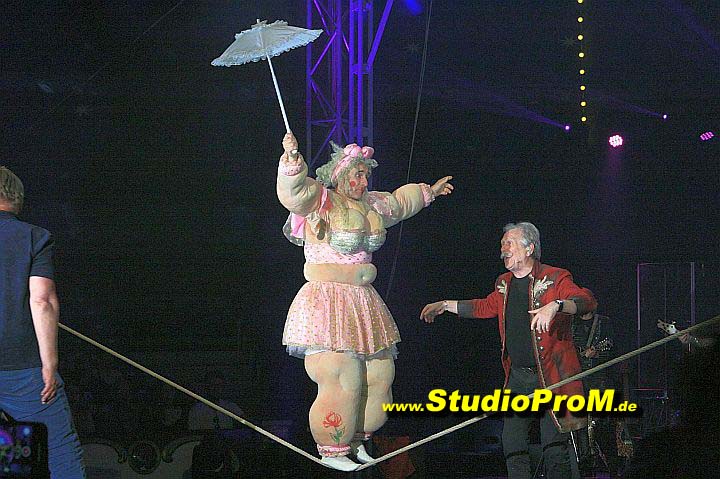 Das_Premierenforum_mit_Gaby_Ballmann&Hans-Joerg_Loh_auf_97,6MHz