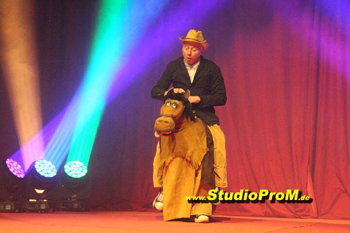 Das_Premierenforum_mit_Gaby_Ballmann&Hans-Joerg_Loh_auf_97,6MHz