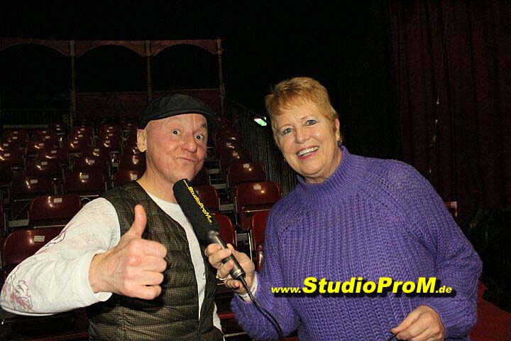 Das_Premierenforum_mit_Gaby_Ballmann&Hans-Joerg_Loh_auf_97,6MHz