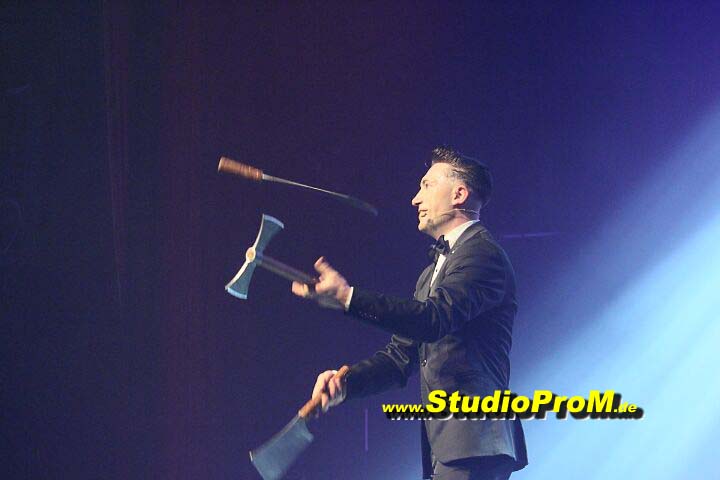 Das_Premierenforum_mit_Gaby_Ballmann&Hans-Joerg_Loh_auf_97,6MHz