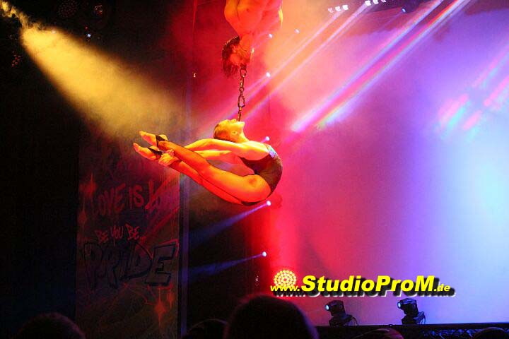 Das_Premierenforum_mit_Gaby_Ballmann_&_Hans-Joerg_Loh_auf_97,6MHz