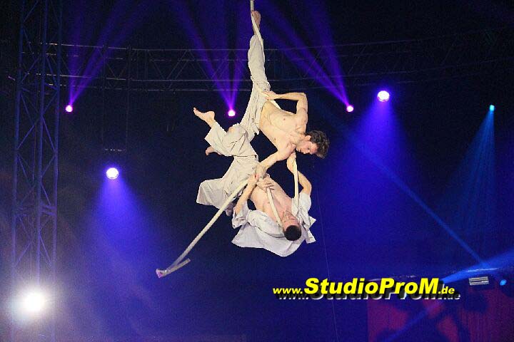 Das_Premierenforum_mit_Gaby_Ballmann_&_Hans-Joerg_Loh_auf_97,6MHz