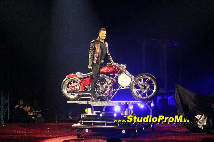 Das_Premierenforum_mit_Gaby_Ballmann_&_Hans-Joerg_Loh_auf_97,6MHz