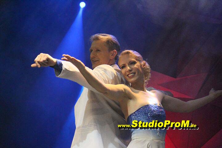 Das_Premierenforum_mit_Gaby_Ballmann_&_Hans-Joerg_Loh_auf_97,6MHz