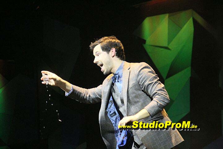 Das_Premierenforum_mit_Gaby_Ballmann_&_Hans-Joerg_Loh_auf_97,6MHz