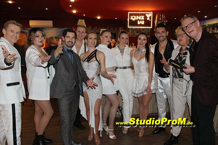 Das_Premierenforum_mit_Gaby_Ballmann_&_Hans-Joerg_Loh_auf_97,6MHz